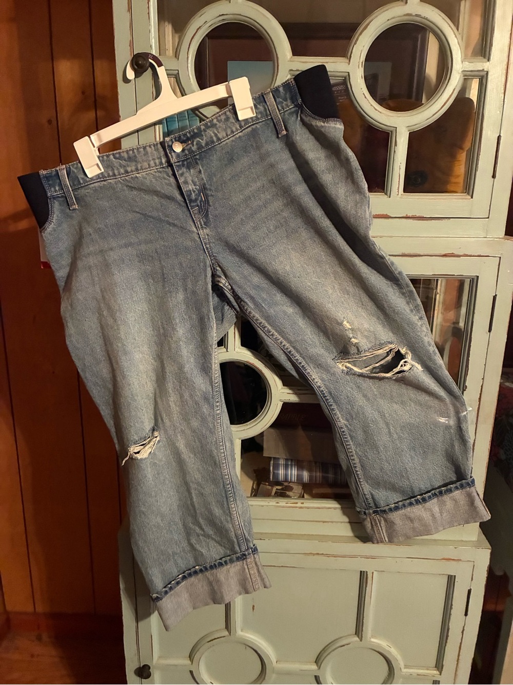 Isabel Maternity by Ingrid & Isabel Light Blue Distressed Relaxed Jeans B17